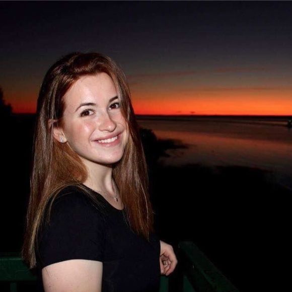 Meet your Posher, Romy - Picture 1 of 1